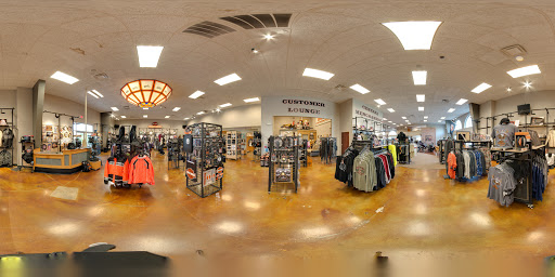 Motorcycle Dealer «Hideout Harley-Davidson», reviews and photos