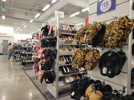 Department Store «Nordstrom Rack at 1600 Commons», reviews and photos, 1540 N Federal Hwy, Fort Lauderdale, FL 33304, USA