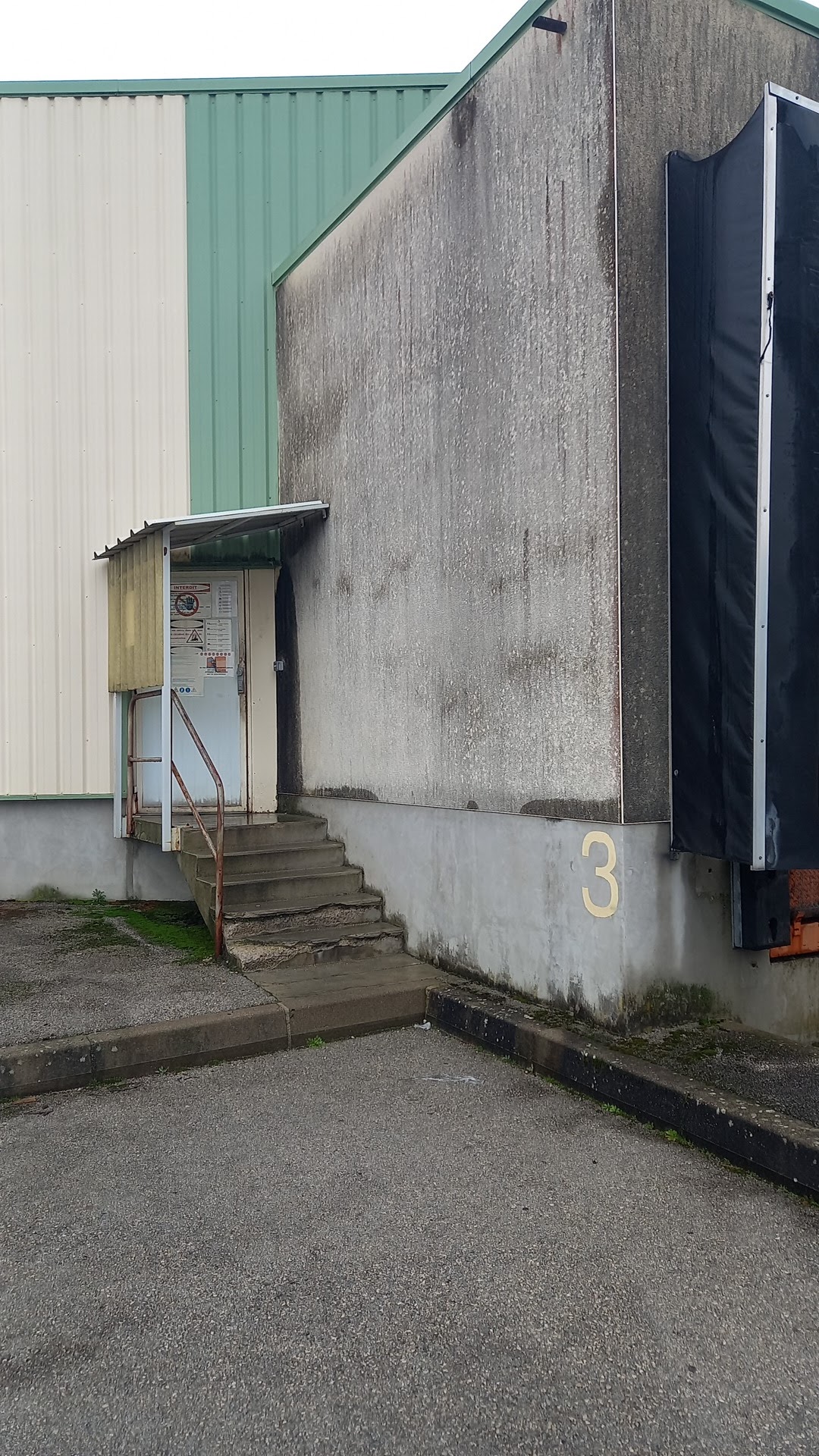 Photo n° 1 de l'avis de Vitalik.s fait le 05/01/2023 à 12:59