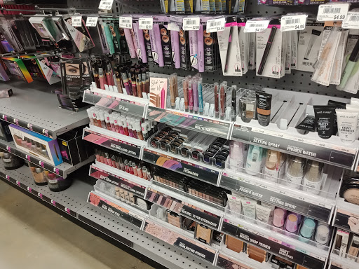 Variety Store «Five Below», reviews and photos, 12970 Middlebrook Road, Germantown, MD 20874, USA