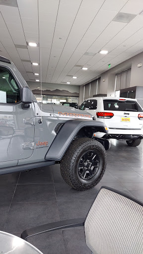 Car Dealer «Jeep Chrysler Dodge RAM FIAT Of Ontario», reviews and photos, 1202 Auto Center Dr, Ontario, CA 91761, USA