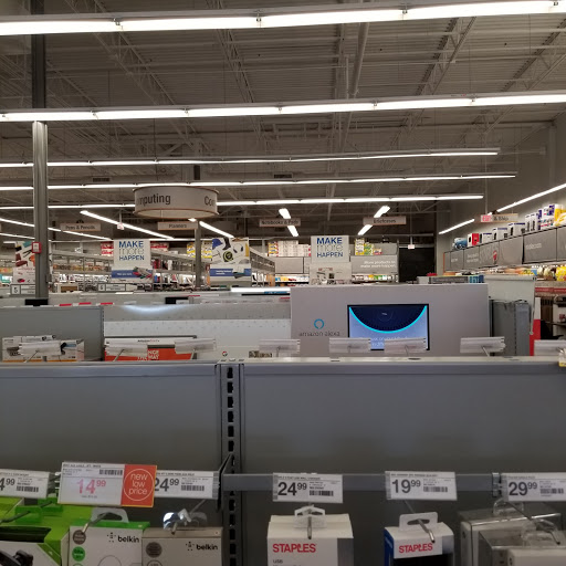 Office Supply Store «Staples», reviews and photos, 1110 W Elliot Rd, Tempe, AZ 85284, USA