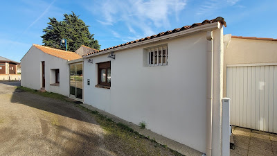 Céline Blot IAD Immobilier - Vairé à Vairé