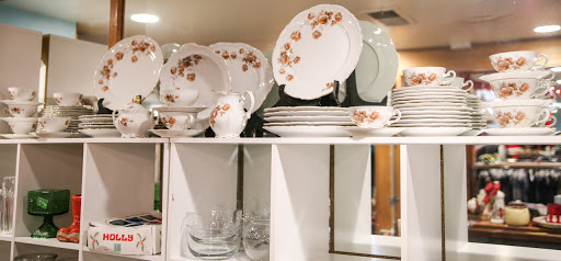 Thrift Store «Hospice Gift & Thrift of Nevada City», reviews and photos, 754 Zion St, Nevada City, CA 95959, USA