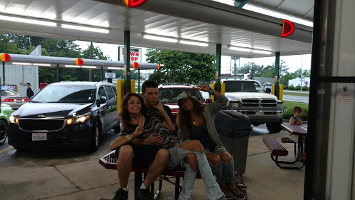 Fast Food Restaurant «Sonic Drive-In», reviews and photos, 1598 N Main St, Crossville, TN 38555, USA