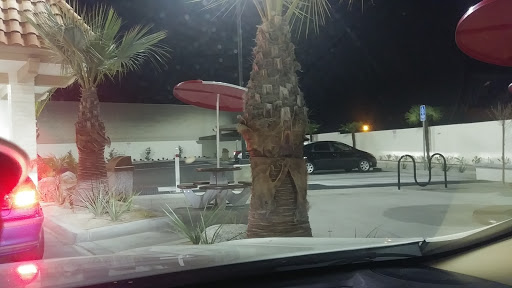 In-N-Out Burger image