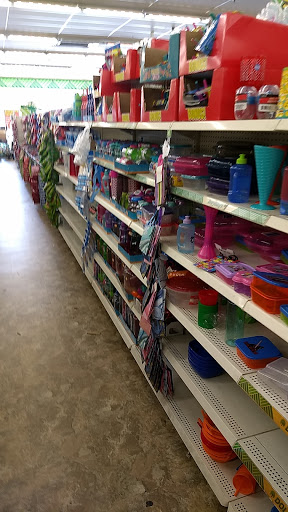 Dollar Store «Dollar Tree», reviews and photos, 31123 Harper Ave, St Clair Shores, MI 48082, USA