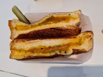 Sandwich au fromage du Restaurant Homer Lobster - Marais à Paris - n°3