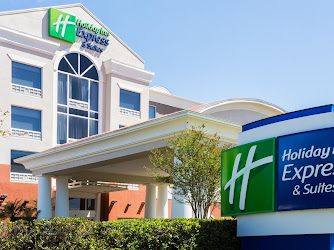 Holiday Inn Express & Suites Tampa-Fairgrounds-Casino, an IHG Hotel