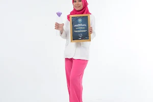 Salon Muslimah Farah image