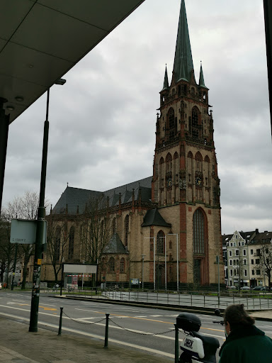 Kirchplatz U