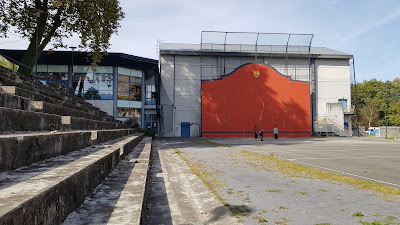 Fronton d'Oloron-Ste-Marie à Oloron-Sainte-Marie