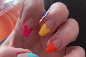 LilyNails image
