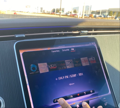 Mercedes Benz Dealer «Park Place Motorcars Mercedes-Benz Grapevine», reviews and photos, 1300 Texan Trail, Grapevine, TX 76051, USA