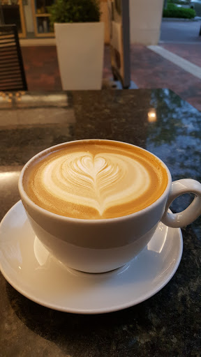 Cafe «Parisi Café at Park Place Shops», reviews and photos, 5245 W 116th Pl, Leawood, KS 66211, USA