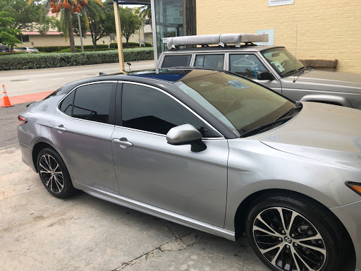 Car Detailing Service «South Beach Finest Hand Car Wash», reviews and photos, 1229 18th St, Miami Beach, FL 33139, USA