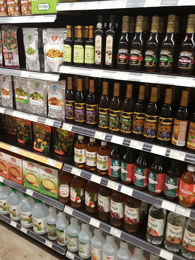 Kosher Grocery Store «Evergreen Kosher Market», reviews and photos, 59 NY-59, Monsey, NY 10952, USA