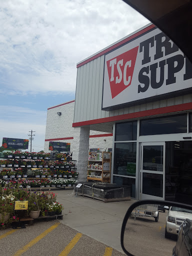 Home Improvement Store «Tractor Supply Co.», reviews and photos, 5310 Troy Hwy, Montgomery, AL 36116, USA