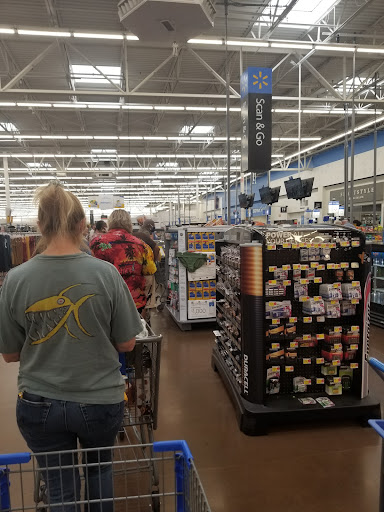 Department Store «Walmart Supercenter», reviews and photos, 6170 Saginaw Rd, Grand Blanc, MI 48439, USA