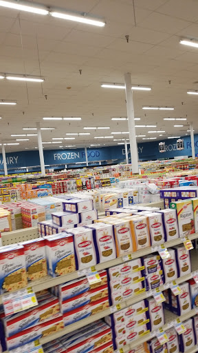 Supermarket «Rowes Supermarkets», reviews and photos, 5435 Blanding Blvd, Jacksonville, FL 32244, USA