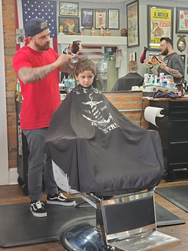 Barber Shop «Spanky & Co Barber Shop», reviews and photos, 439 W 12th St, Newport, KY 41071, USA