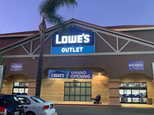 Lowe's Outlet of Monrovia