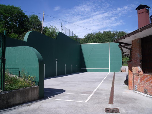 Alkartasuna Elkartea en Hondarribia, Guipúzcoa