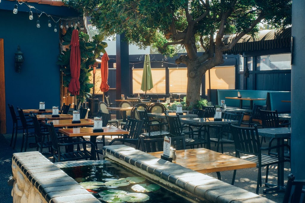 Ivanhoe Restaurant & Bar 90039