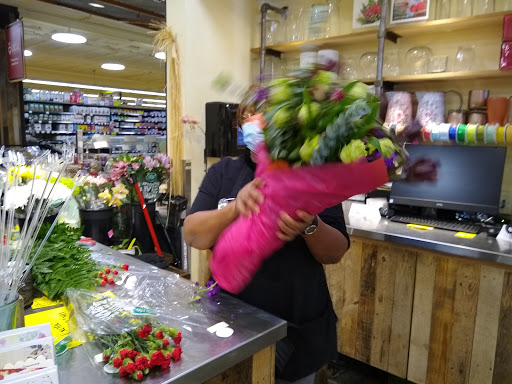 Grocery Store «Whole Foods Market», reviews and photos, 300 N Broad St, New Orleans, LA 70119, USA