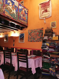 Atmosphère du Restaurant tibétain Lhassa Restaurant tibétain à Paris - n°4