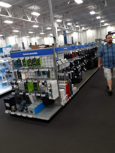 Electronics Store «Best Buy», reviews and photos, 3300 NW 62nd Ave, Margate, FL 33063, USA