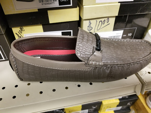 Shoe Store «Niebla Shoes #2», reviews and photos, 1767 W 37th St, Hialeah, FL 33012, USA