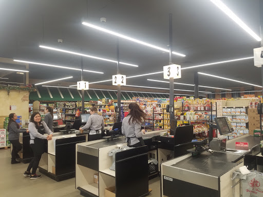 Fruit and Vegetable Store «Harvest Fresh Market», reviews and photos, 100 E Rand Rd, Arlington Heights, IL 60004, USA