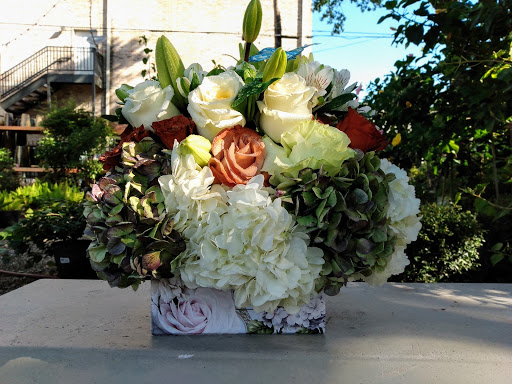 Florist «Tanglewood Flowers & Garden», reviews and photos, 5518 Dolores St, Houston, TX 77056, USA