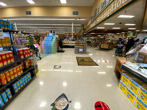 Grocery Store «Harvest Market», reviews and photos, 171 Boatyard Drive, Fort Bragg, CA 95437, USA