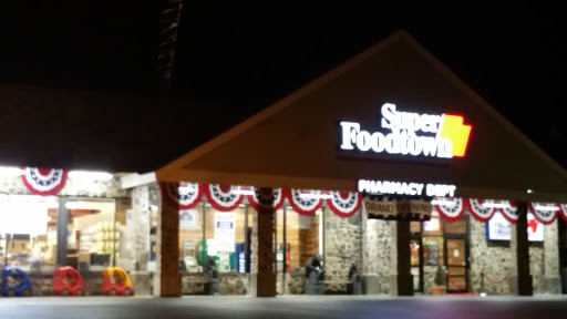 Grocery Store «Super Foodtown of Croton-on-Hudson», reviews and photos, 2005 Albany Post Rd, Croton-On-Hudson, NY 10520, USA