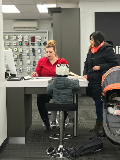 Cell Phone Store «Pelham Verizon Wireless», reviews and photos, 235 Fifth Ave, Pelham, NY 10803, USA