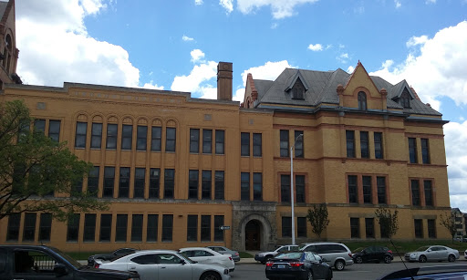 Book Store «Barnes & Noble», reviews and photos, 82 W Warren Ave, Detroit, MI 48202, USA