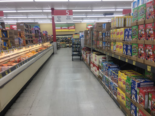 Grocery Store «Grocery Outlet Bargain Market», reviews and photos, 4157 NW U.S. 101 #101, Lincoln City, OR 97367, USA