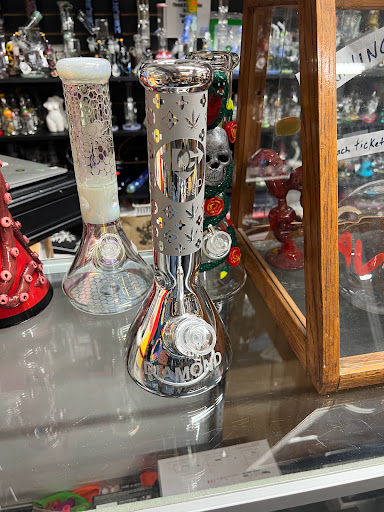 Tobacco Shop «Kind Connection Smoke Shop», reviews and photos, 911 N Lake Havasu Ave, Lake Havasu City, AZ 86403, USA