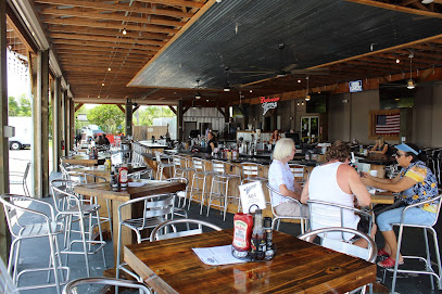 Tommy,s Outdoor Eatery - 16554 N Cleveland Ave, North Fort Myers, FL 33903