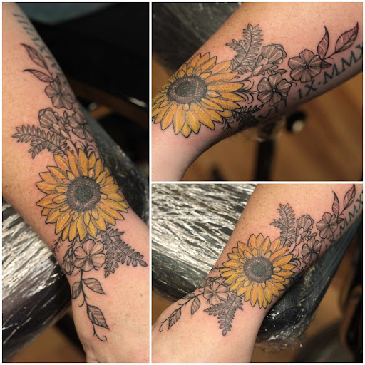 Find tattoo necklace ideas for your next unique tattoo in Homosassa at Citrus Tattoos