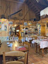 Atmosphère du Restaurant Auberge de Bachasson à Sainte-Eulalie - n°10