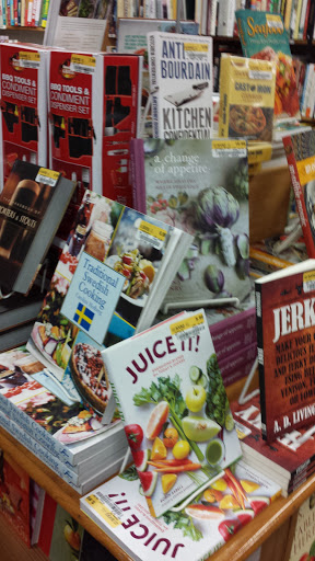 Book Store «Half Price Books», reviews and photos, 1321 SE Everett Mall Way, Everett, WA 98208, USA