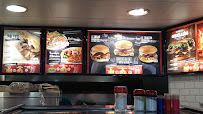 Atmosphère du Restaurant de hamburgers H-express villiers le bel - n°2