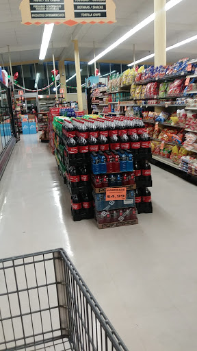 Supermarket «Santa Fe Foods Los Banos», reviews and photos, 1109 6th St, Los Banos, CA 93635, USA