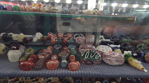 Tobacco Shop «Paraphernalia Boutique - Smoke Shop / Head Shop», reviews and photos, 4234 W Dunlap Ave, Phoenix, AZ 85051, USA