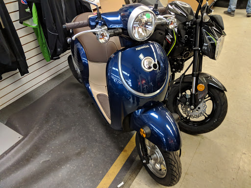 Motorcycle Dealer «Southeast Sales Powersports», reviews and photos, 6930 N 76th St, Milwaukee, WI 53223, USA