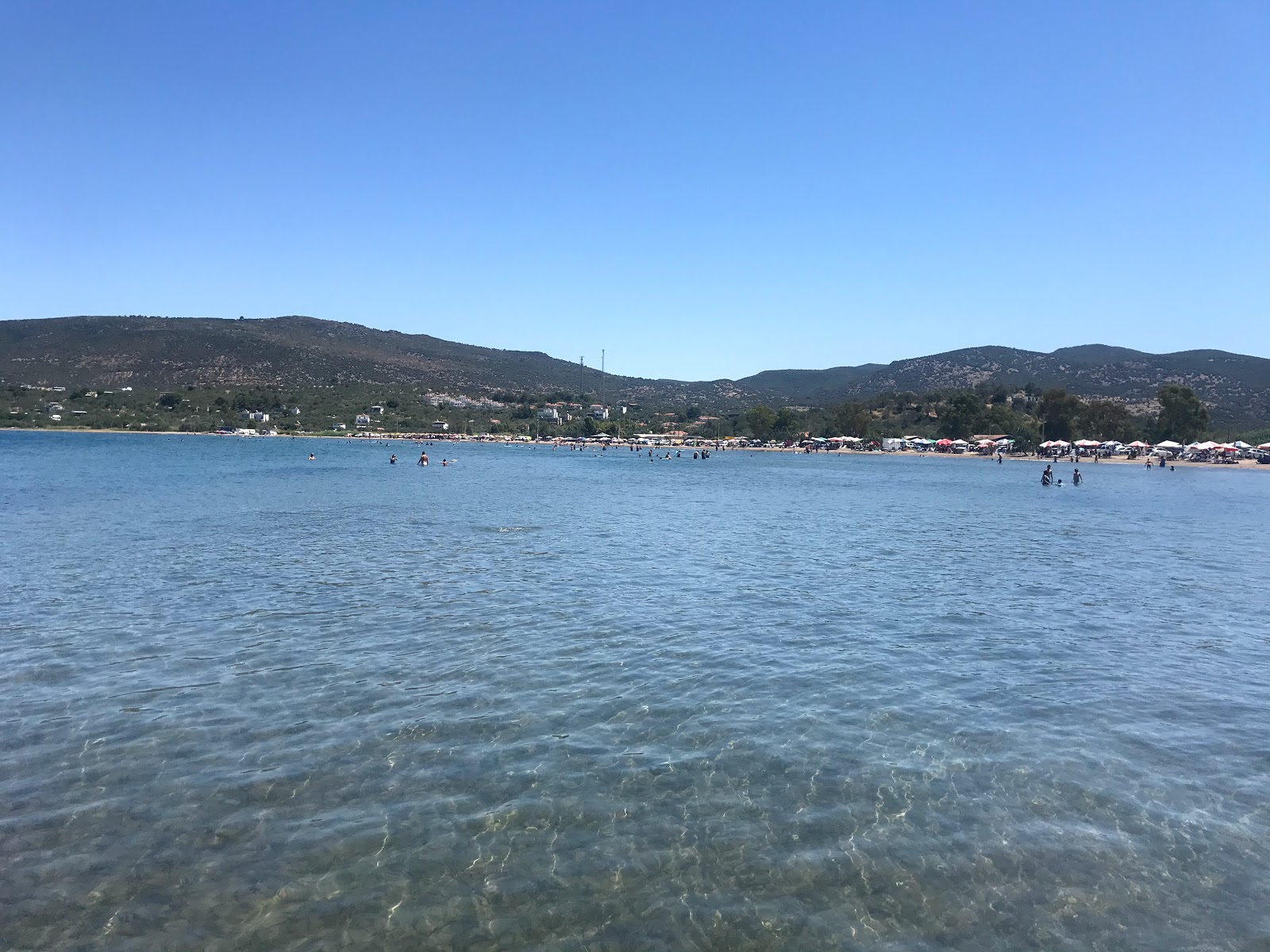 Foto von Bademli Halk Plaji mit beiger sand Oberfläche