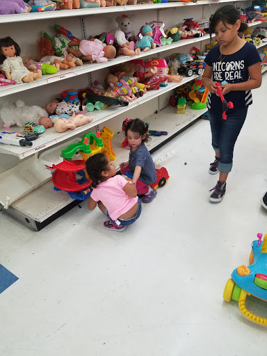 Thrift Store «Savers», reviews and photos, 290 W Fort Lowell Rd, Tucson, AZ 85705, USA